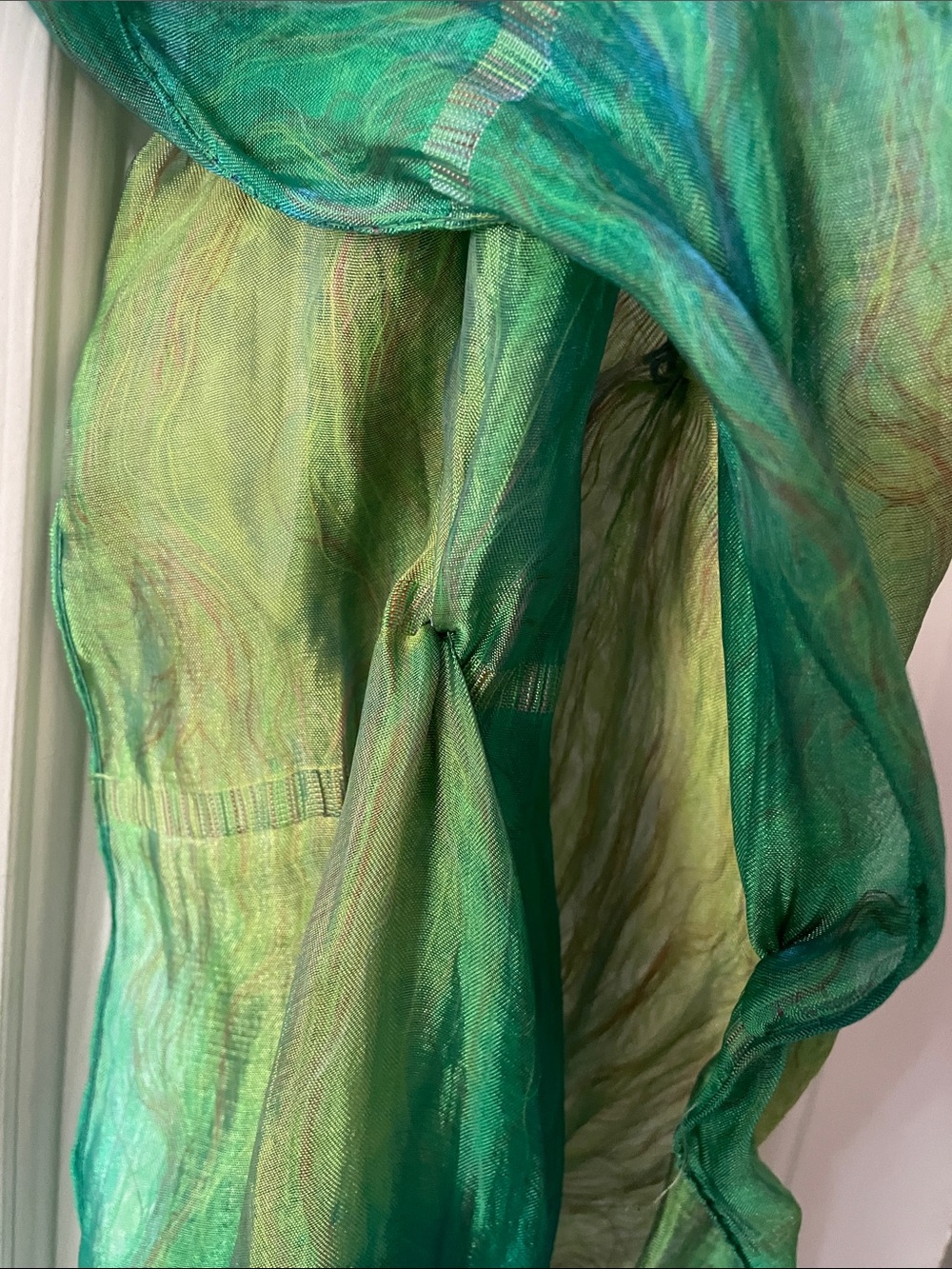 VTG HANDMADE SILK SCARF - Picture 8 of 13